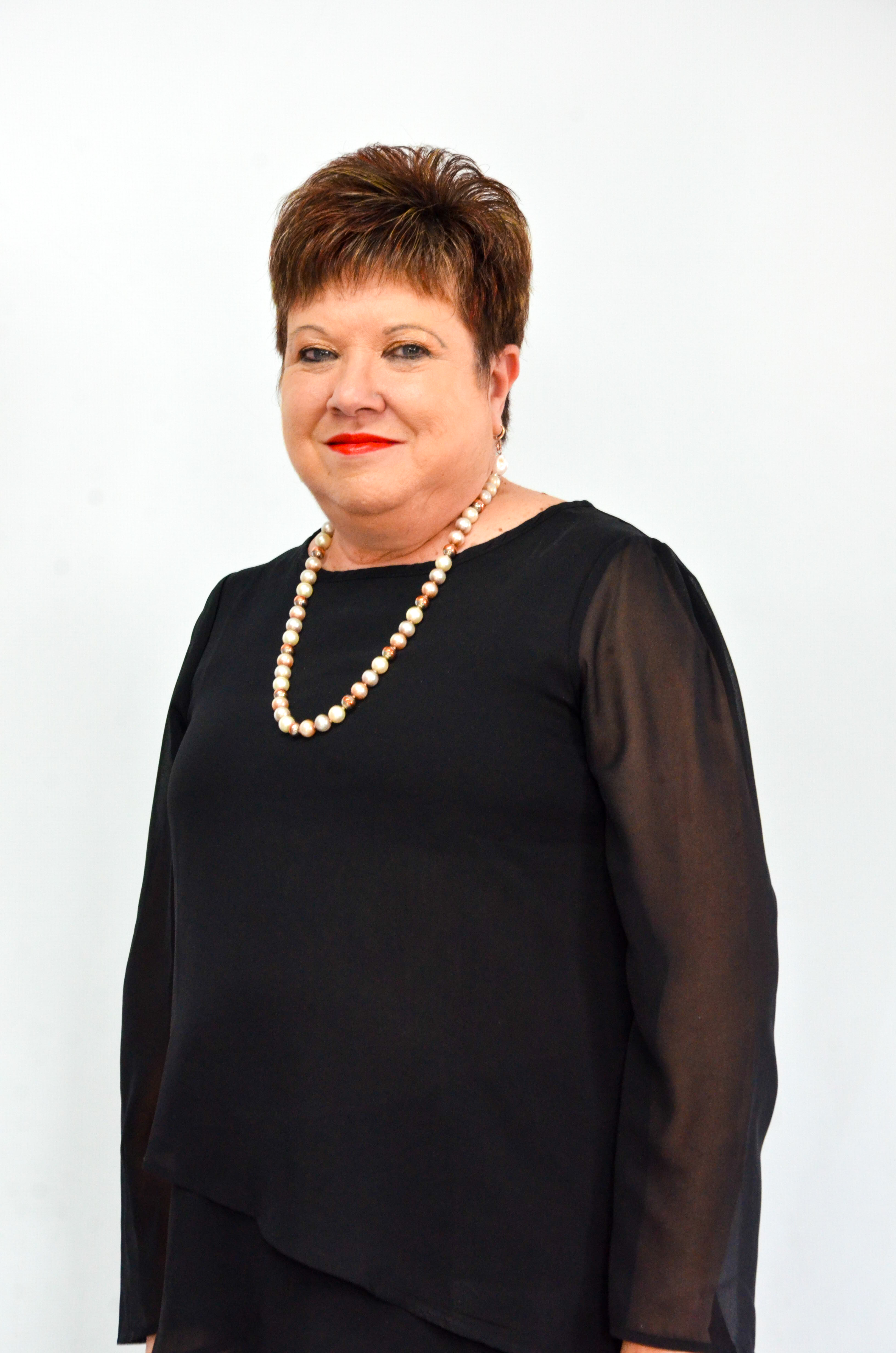 Ms. M Roodt